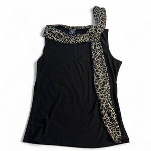 Suzie In the City vintage top with a 90s vibe and a trendy mesh scarf